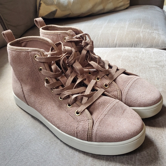 NWOT Koolaburra By UGG Kellen 1098709 Mauve Suede High Top Sneakers Size 9 - Picture 1 of 8